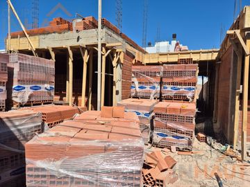 Venta Dúplex en Centenario - Barrio Fulcinitti