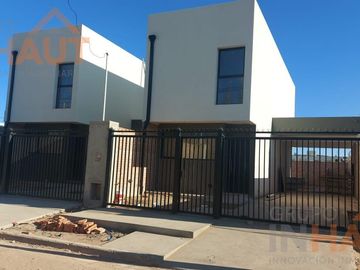 Venta Dúplex en Centenario - Barrio Fulcinitti