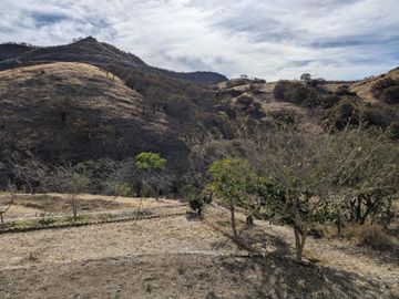 CASA DE CAMPO EN VENTA EN HACIENDA SANTA LUCIA