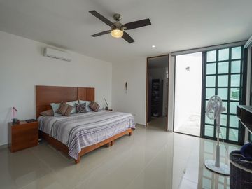 Casa en Venta en Mérida, Privada Canaria, Conkal