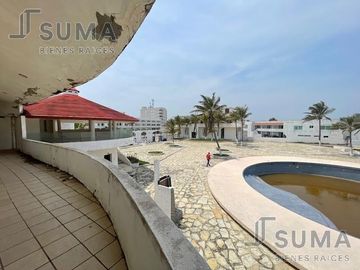 Hotel en Venta en Blvd. Costero en Playa Miramar, Madero Tamaulipas.