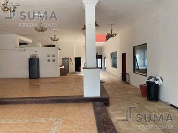 Hotel en Venta en Blvd. Costero en Playa Miramar, Madero Tamaulipas.