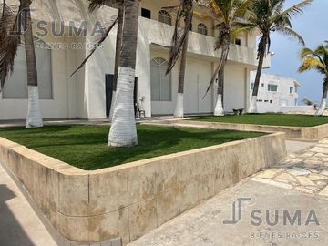 Hotel en Venta en Blvd. Costero en Playa Miramar, Madero Tamaulipas.