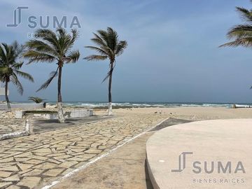 Hotel en Venta en Blvd. Costero en Playa Miramar, Madero Tamaulipas.