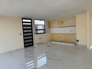VENTA DE CASA EN FRACCIONAMIENTO QUINTA SAN DIEGO EN METEPEC