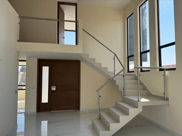 VENTA DE CASA EN FRACCIONAMIENTO QUINTA SAN DIEGO EN METEPEC