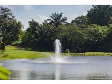 VENTA  O ALQUILER DE CASA EN TUCAN COUNTRY CLUB 711M2 3REC+CBE JP