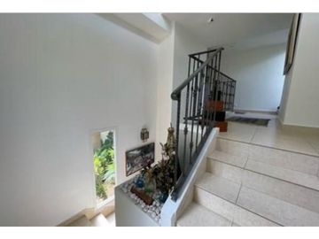 VENTA  O ALQUILER DE CASA EN TUCAN COUNTRY CLUB 711M2 3REC+CBE JP