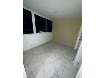 VENTA APARTAMENTO VIA ESPAÑA PISO ALTO CON BALCON PH MILLENIALS