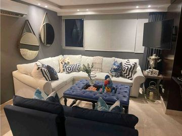 SE VENDE APARTAMENTO REMODELADOEN EL PH SOL MARINA 241 M2 JP