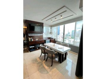 SE VENDE APARTAMENTO REMODELADOEN EL PH SOL MARINA 241 M2 JP