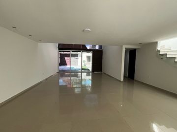 A unas cuadras de plaza Galerías