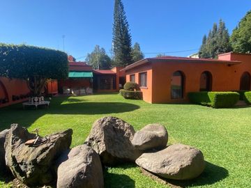 Casa Sola en Rancho Cortes Cuernavaca - ROQ-1256-Cs