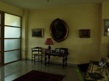 Condominio de 5 casas a media cuadra de la  Avenida San Diego