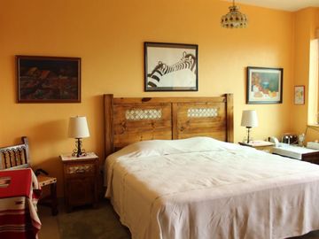 Condominio de 5 casas a media cuadra de la  Avenida San Diego