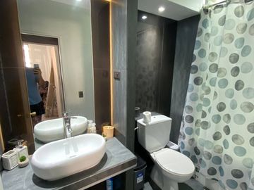 LAS CONDES. VENDE DPTO 3D 2B EN EXCELENTE UBICACION