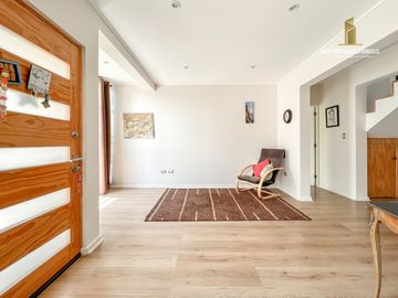 QUILPUE VENTA CASA 4D3B CERCANA TRONCAL SUR WENCESLAO VARGAS