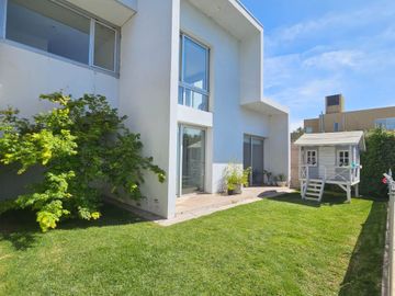 VENTA CASA BARRIO PRIVADO MAIPU