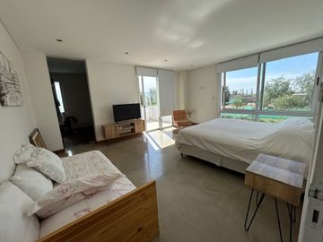 VENTA CASA BARRIO PRIVADO MAIPU