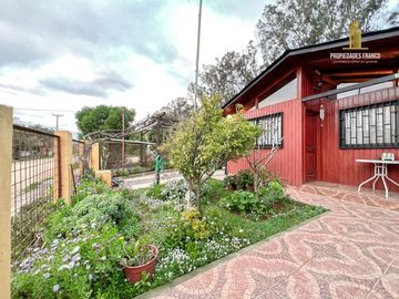 ALGARROBO VENTA CASA CON LOCAL COMERCIAL Y 4 DPTOS PRIVADOS