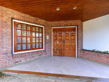 Gran oportunidad de casa en Las Praderas de Luján