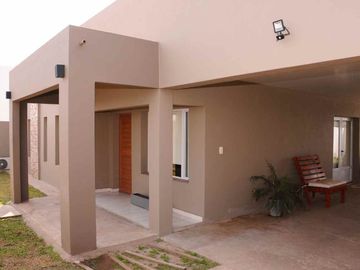 CASA A CONSTRUIR CON LOTE PROPIO- STEEL FRAMING