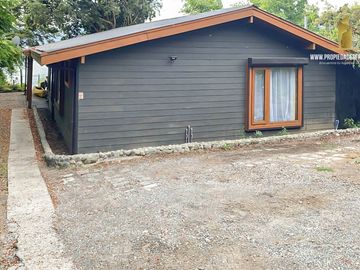 PUCÓN. VENTA CASA 3D 4B CONEXIÓN DIRECTA LAGO VILLARRICA