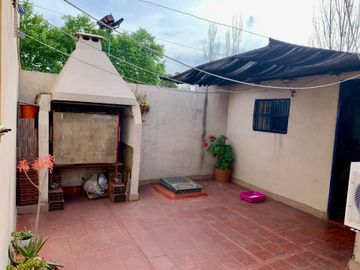VENTA PH 4 AMBIENTES RAMOS MEJIA