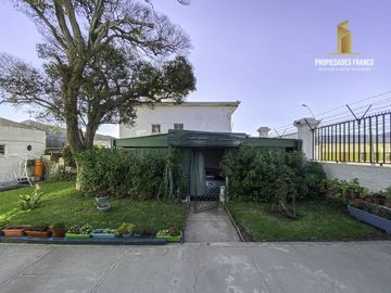 VALPARAÍSO. CERRO ESPERANZA. VENTA CASA COLONIAL CON 1300 M2