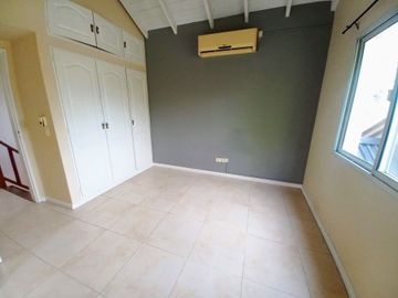 Venta casa 5 ambientes Barrio Septiembre