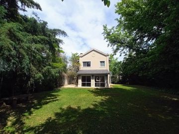 Venta casa 5 ambientes Barrio Septiembre