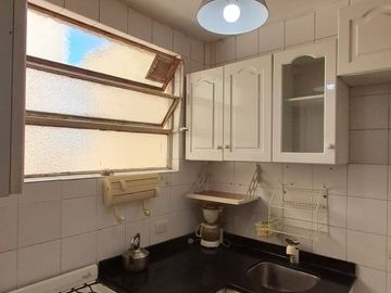 Venta 2 ambientes Villa Urquiza.CON RENTA