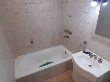 Venta 2 ambientes Villa Urquiza.CON RENTA