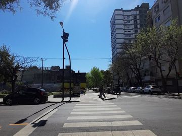Venta 2 ambientes Villa Urquiza.CON RENTA