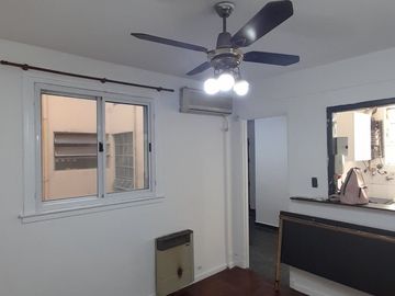 Venta 2 ambientes Villa Urquiza.CON RENTA