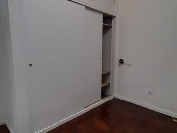 Venta 2 ambientes Villa Urquiza.CON RENTA