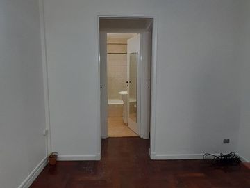 Venta 2 ambientes Villa Urquiza.CON RENTA