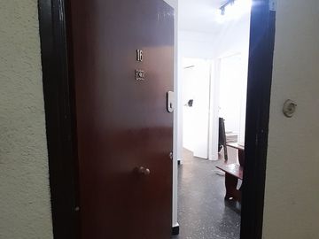 Venta 2 ambientes Villa Urquiza.CON RENTA