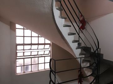 Venta 2 ambientes Villa Urquiza.CON RENTA