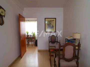 VENTA –   DEPARTAMENTO DE 4 DORM., BROWN 163, NQN