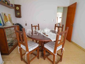 VENTA –   DEPARTAMENTO DE 4 DORM., BROWN 163, NQN