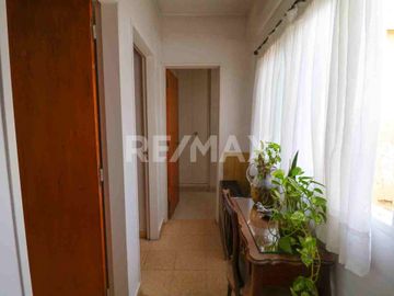VENTA –   DEPARTAMENTO DE 4 DORM., BROWN 163, NQN
