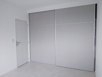 VENTA DEPARTAMENTO 3 AMBIENTES CON COCHERA.