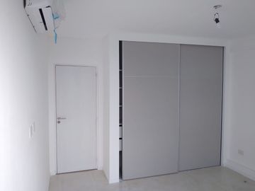 VENTA DEPARTAMENTO 3 AMBIENTES CON COCHERA.