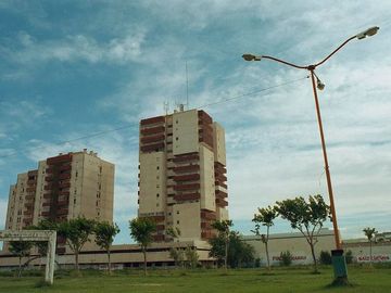 VENTA - DEPARTAMENTO 2 DORM - CINCO SALTOS