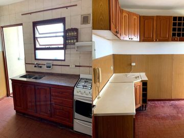 DEPARTAMENTO 4 AMBIENTES EN VENTA EN HURLINGHAM