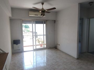 Venta Departamento 3 ambientes en Liniers