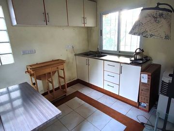 Venta Casa 3 amb y Depto con parque Florida Oeste