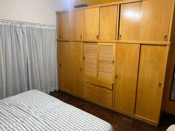 VENTA CASA EN LOMAS DE ZAMORA C/ PARQUE Y QUINCHO