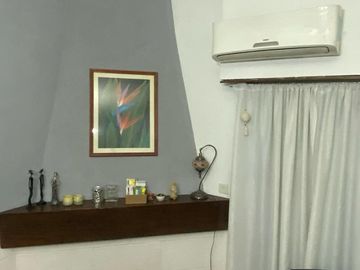 VENTA CASA EN LOMAS DE ZAMORA C/ PARQUE Y QUINCHO